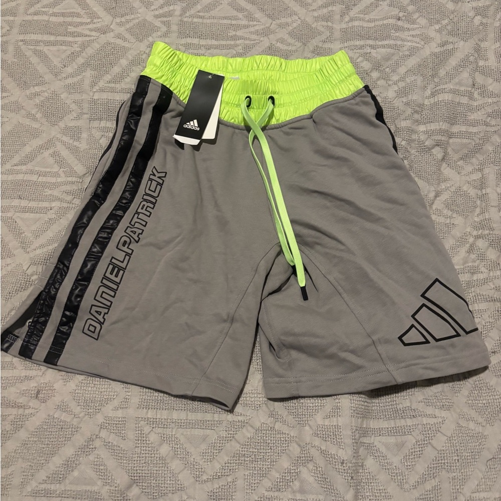 Adidas Daniel Patrick James Harden Basketball Shorts Adult Small Gray New